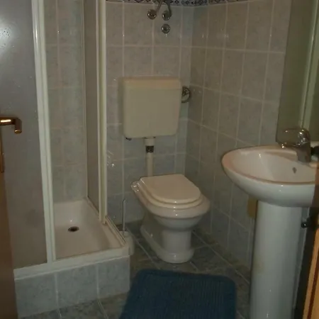 Apartments Davor Jadrtovac Room photo