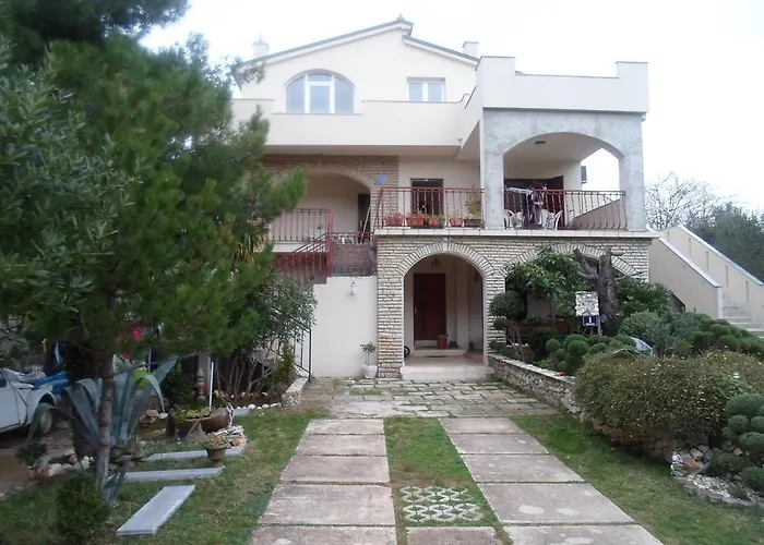 Apartments Davor